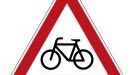 Zur Betriebsgefahr eines Pkw bei Unfall mit verbotswidrig fahrendem Radfahrer
