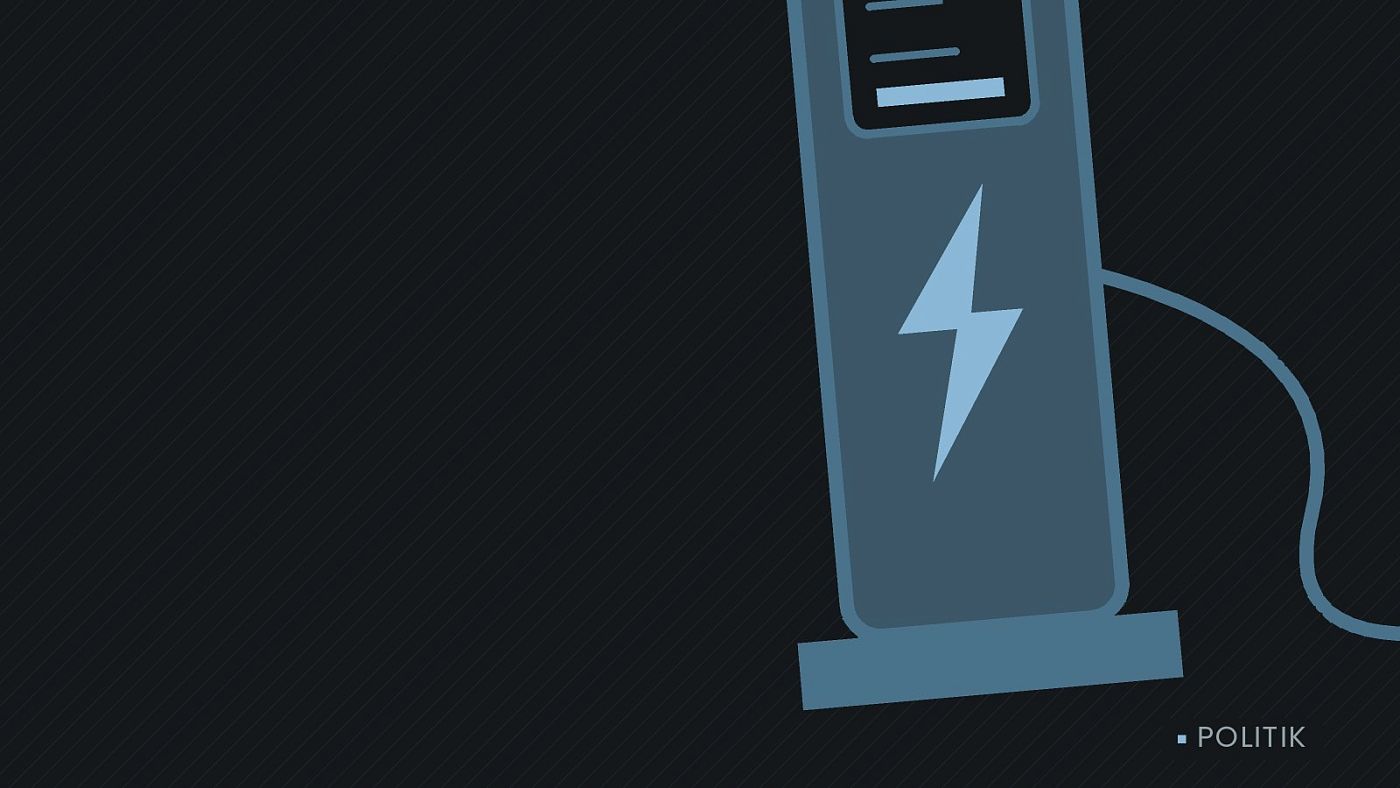 Symbolgrafik: eine gezeichnete Ladesäule mit Kabel und Stecker.