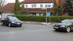 Unbekannte Vorfahrtsregeln – wer darf fahren?